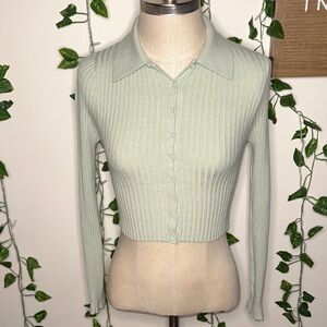 Urban Outfitters Collared Ribbed Button Up Longsleeve Shirt